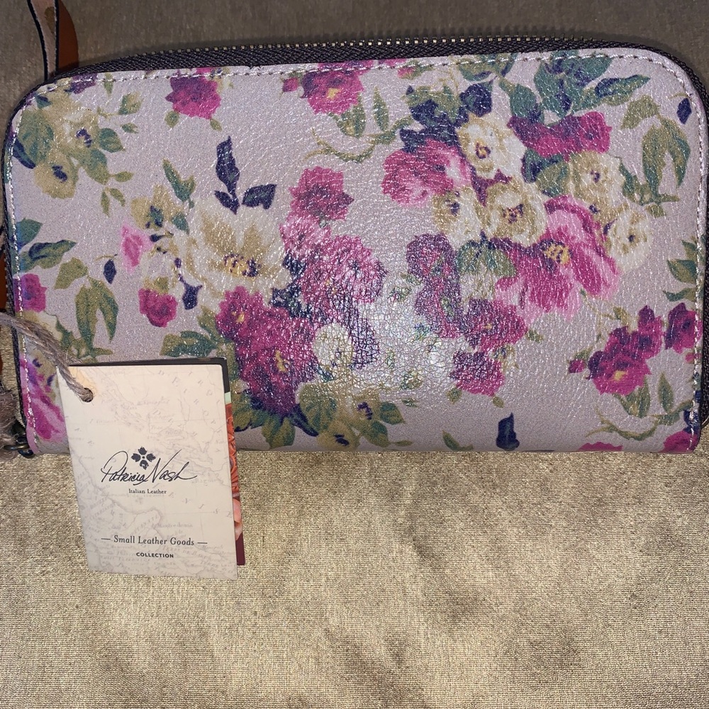 Patricia Nash Biscay Wallet NWT